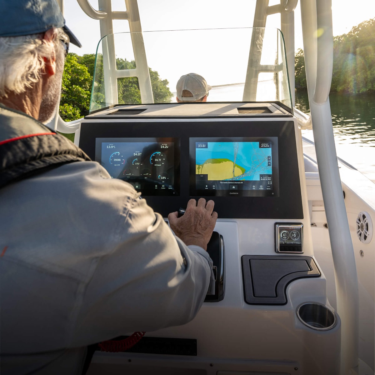 Honda_Marine_Product_Category_Banners_Square_Accessories_2000_x_2000