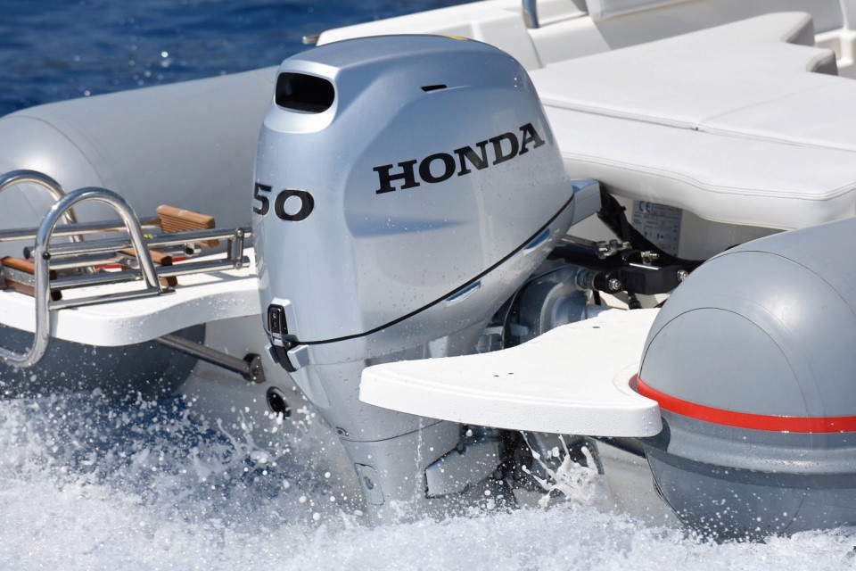 Genuine_Service_Zig_Zag_2